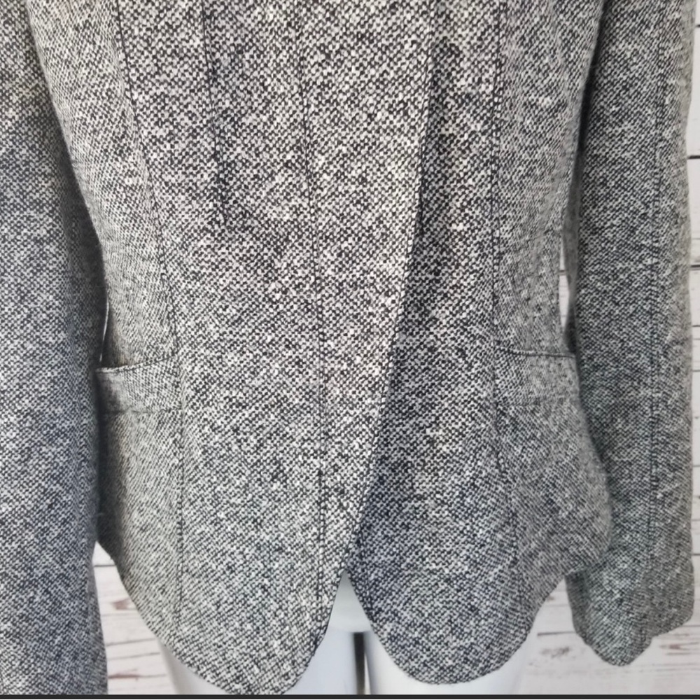 Armani Collezioni/Tweed Blazer Size 10 Brand New!!